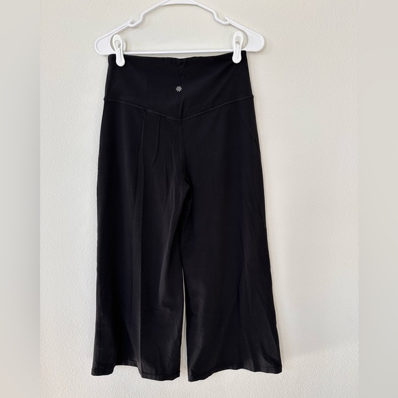 ATHLETA Black Elation Wide Crop Pant | Size Medium - Picture 3 of 6